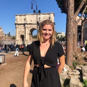 Meet your Posher, Molly